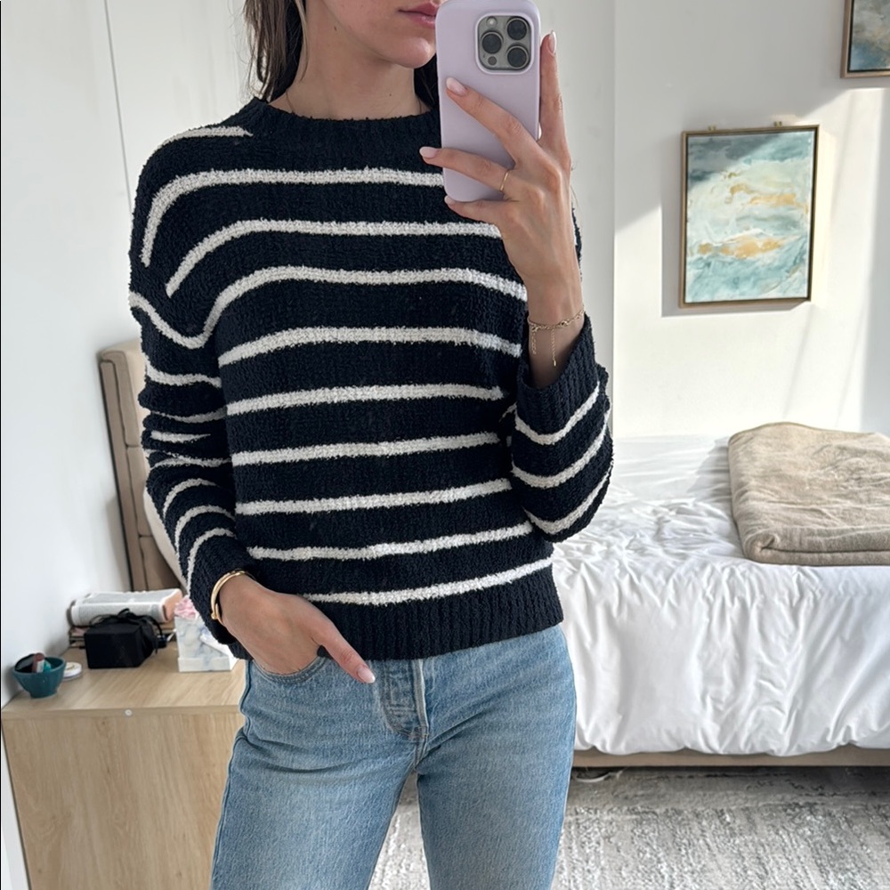 Vince Blue and White Striped Crew Neck Sweater
